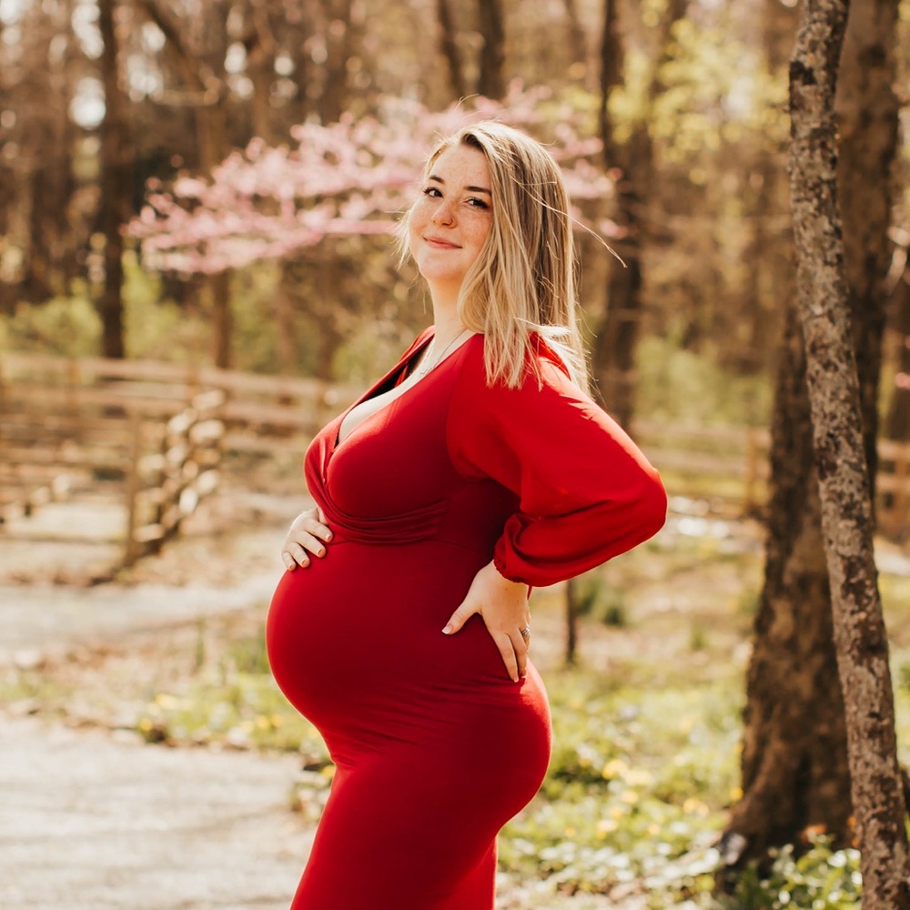 Meet your Posher, Olivia